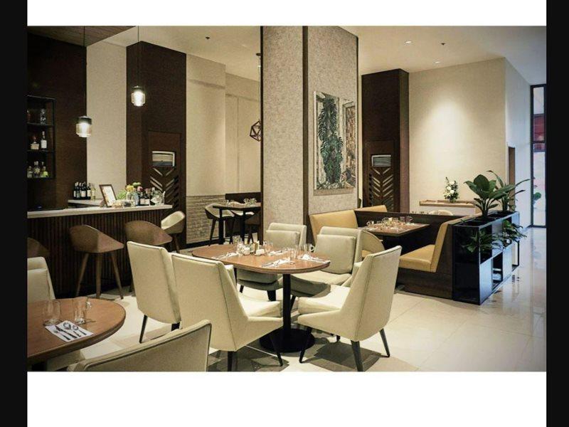 Summit Hotel Greenhills Quezon City Exteriör bild