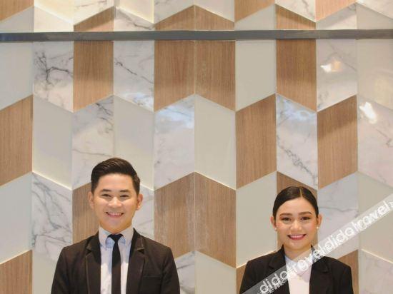 Summit Hotel Greenhills Quezon City Exteriör bild