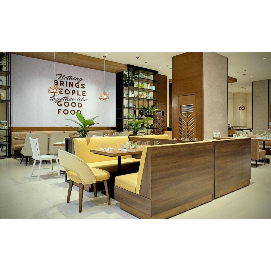 Summit Hotel Greenhills Quezon City Exteriör bild
