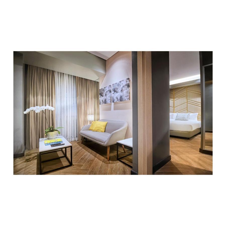 Summit Hotel Greenhills Quezon City Exteriör bild